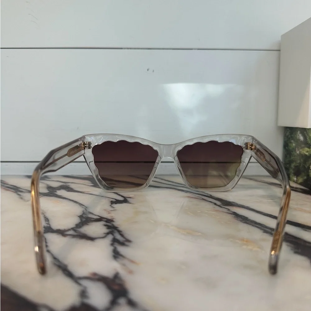 KREWE Brigitte Sunglasses with Clear and Pink Hues - Picture 2 of 3